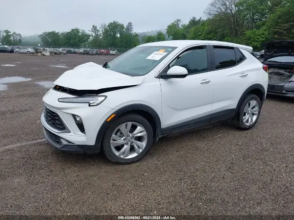 KL4AMBS23RB135598 2024 BUICK ENCORE GX - Image 2