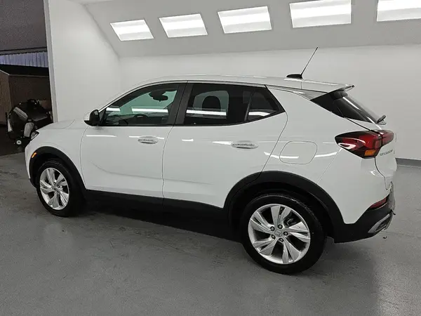 KL4AMBS25RB170935 2024 BUICK ENCORE - Image 2