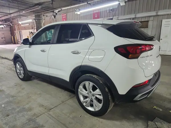 KL4AMBS26RB138138 2024 BUICK ENCORE - Image 2
