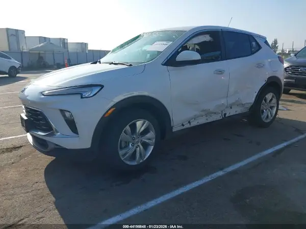 KL4AMBS27RB172282 2024 BUICK ENCORE GX - Image 2