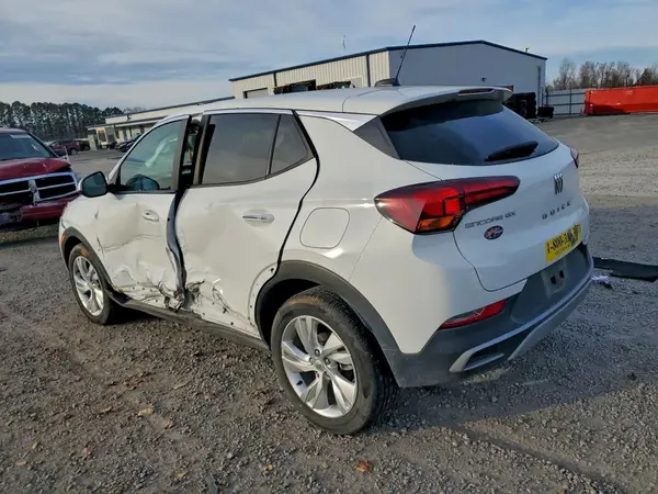 KL4AMBS27RB172914 2024 BUICK ENCORE - Image 2