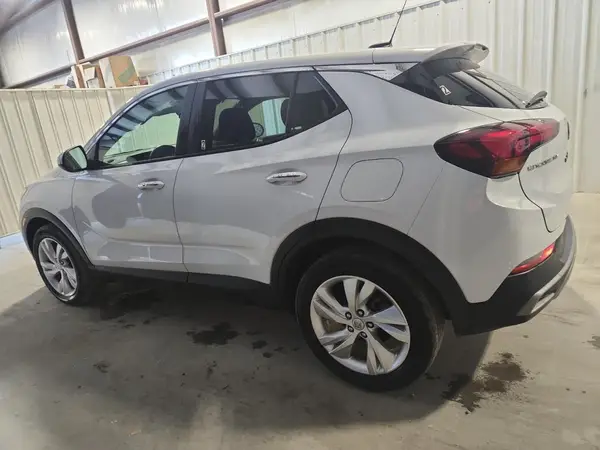 KL4AMBS27RB217396 2024 BUICK ENCORE GX - Image 2
