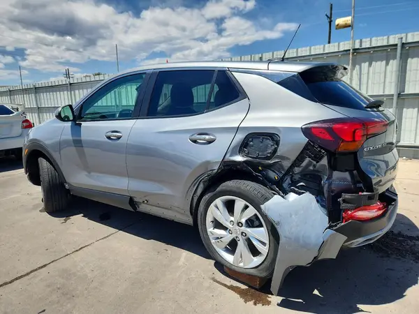 KL4AMBS28RB004537 2024 BUICK ENCORE - Image 2