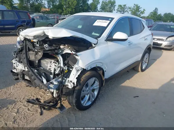 KL4AMBS28RB192489 2024 BUICK ENCORE GX - Image 2
