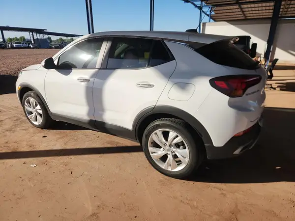 KL4AMBS29RB015563 2024 BUICK ENCORE GX - Image 2