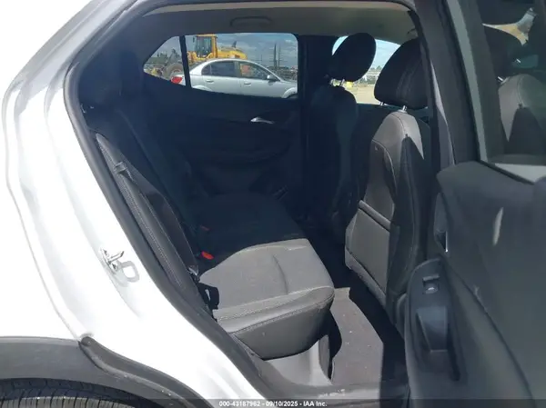 KL4AMBS29RB172381 2024 BUICK ENCORE GX - Image 8
