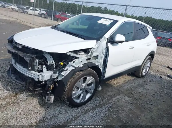 KL4AMBSL0RB185190 2024 BUICK ENCORE GX - Image 2