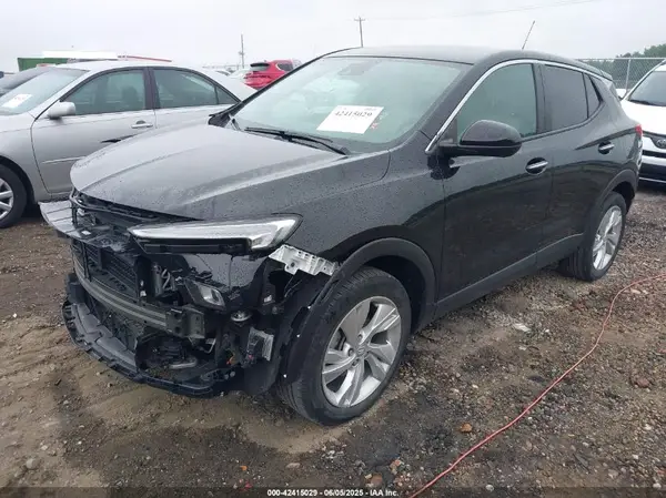 KL4AMBSL3RB012957 2024 BUICK ENCORE GX - Image 2