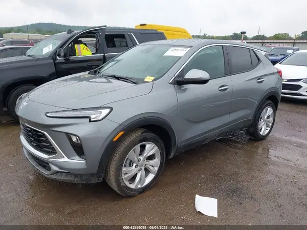 KL4AMBSL3SB112501 2025 BUICK ENCORE GX - Image 2