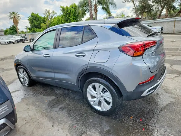 KL4AMBSL8SB190028 2025 BUICK ENCORE - Image 2