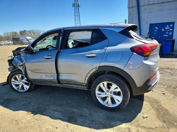 KL4AMBSL9SB070111 2025 BUICK ENCORE - Image 2