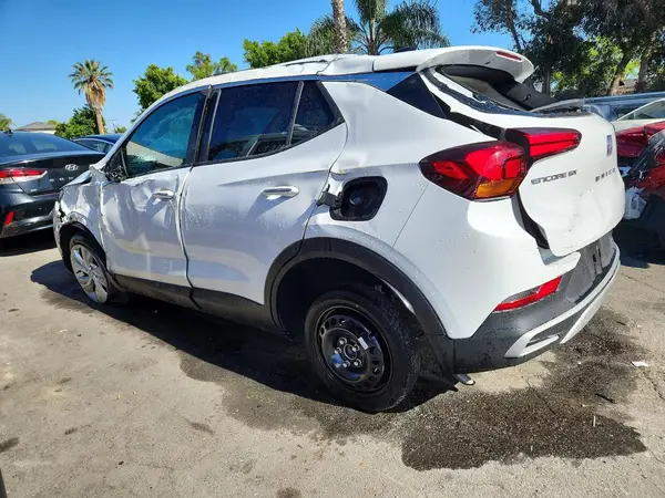 KL4AMBSL9SB203188 2025 BUICK ENCORE - Image 2