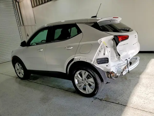 KL4AMBSLXSB219657 2025 BUICK ENCORE - Image 2