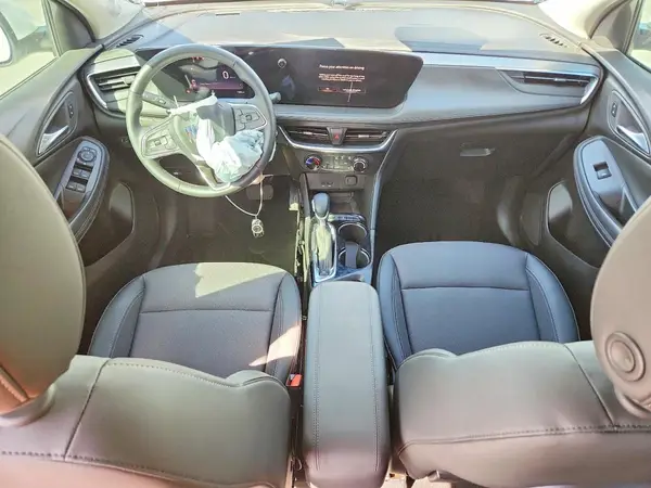 KL4AMBSP1SB028275 2025 BUICK ENCORE - Image 8