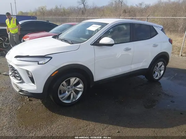 KL4AMBSP1SB138422 2025 BUICK ENCORE GX - Image 2