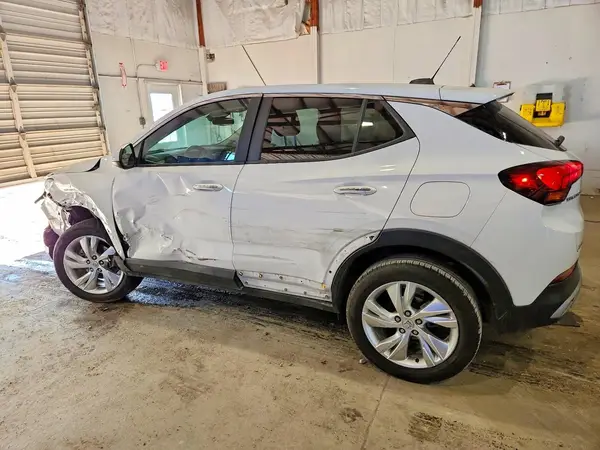 KL4AMBSP4SB081553 2025 BUICK ENCORE - Image 2