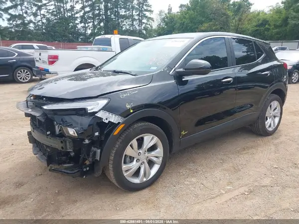 KL4AMBSP5SB025430 2025 BUICK ENCORE GX - Image 2