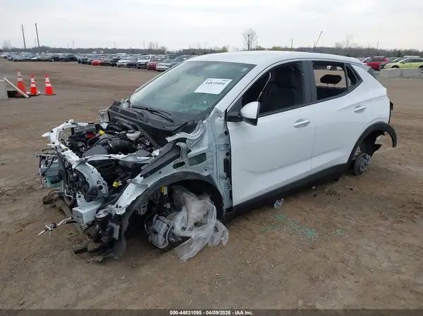 KL4AMBSP9SB139768 2025 BUICK ENCORE GX - Image 2