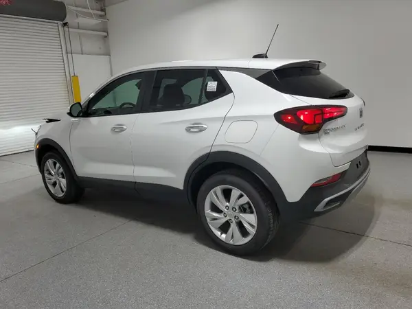 KL4AMCSL3SB201927 2025 BUICK ENCORE - Image 2