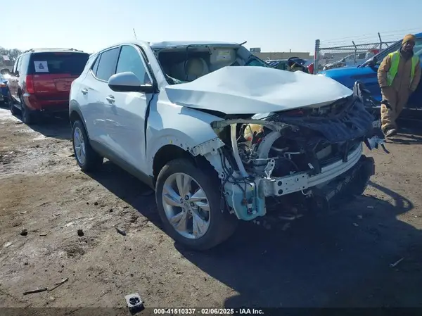 KL4AMCSL7RB004379 2024 BUICK ENCORE GX - Image 1