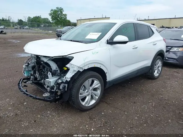 KL4AMCSLXSB102215 2025 BUICK ENCORE GX - Image 2