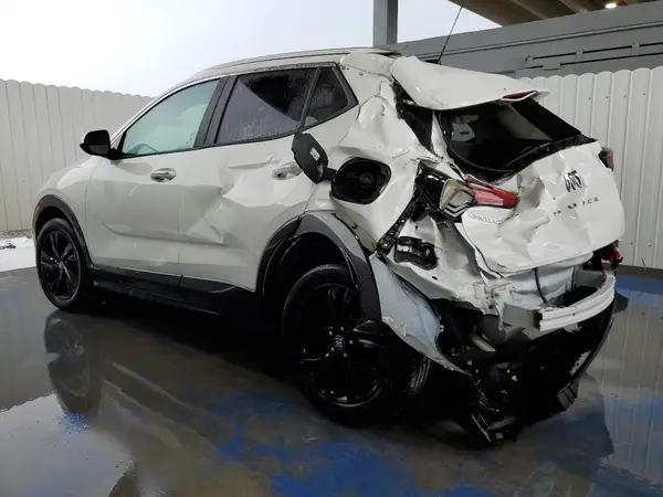 KL4AMDSL3RB146041 2024 BUICK ENCORE - Image 2