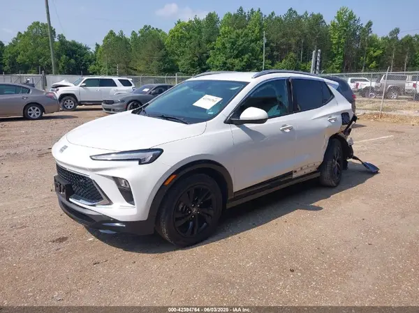 KL4AMDSL7RB187952 2024 BUICK ENCORE GX - Image 2