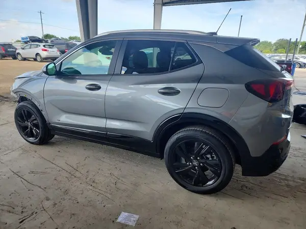 KL4AMDSLXTB102576 2026 BUICK ENCORE - Image 2