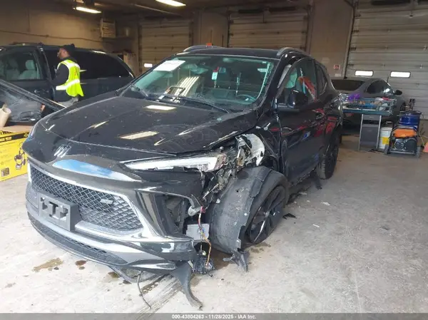 KL4AMESL4RB209640 2024 BUICK ENCORE GX - Image 2