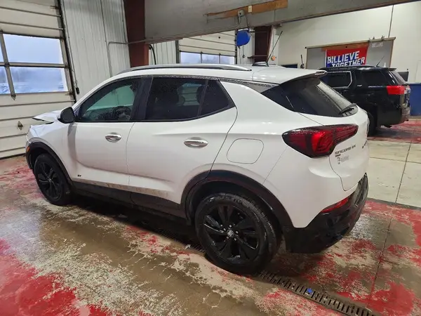 KL4AMESL5SB124344 2025 BUICK ENCORE - Image 2