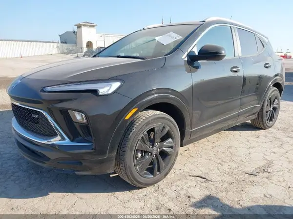 KL4AMESL8RB114448 2024 BUICK ENCORE GX - Image 2