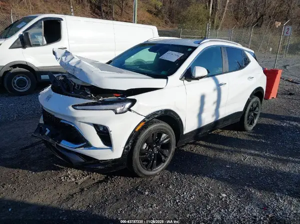 KL4AMESL8RB207745 2024 BUICK ENCORE GX - Image 2