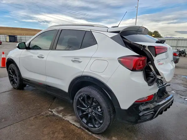 KL4AMESLXRB074132 2024 BUICK ENCORE GX - Image 2