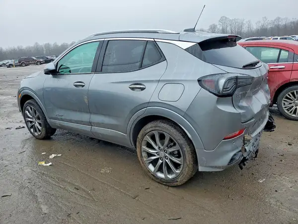 KL4AMGSLXRB206303 2024 BUICK ENCORE - Image 2