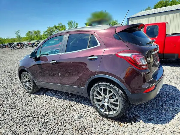 KL4CJ1SB0JB719506 2018 BUICK ENCORE - Image 2