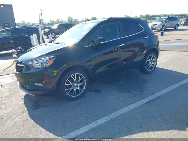 KL4CJ1SB3JB645322 2018 BUICK ENCORE - Image 2