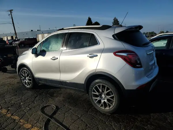 KL4CJ1SB3KB853637 2019 BUICK ENCORE - Image 2