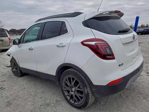 KL4CJ1SB3LB000947 2020 BUICK ENCORE - Image 2