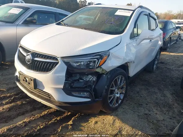 KL4CJ1SB5JB594471 2018 BUICK ENCORE - Image 2
