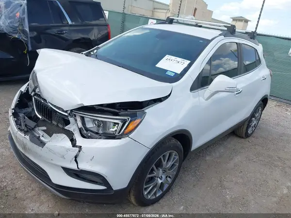 KL4CJ1SB5JB605842 2018 BUICK ENCORE - Image 2