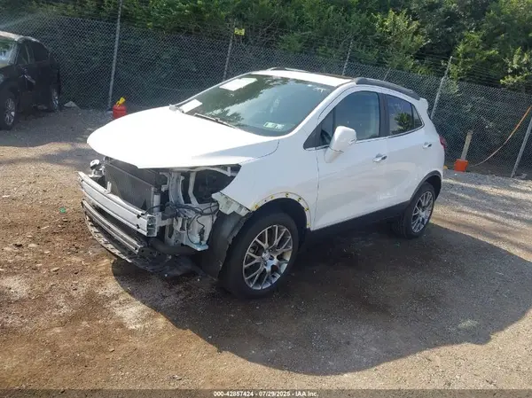 KL4CJ1SB5JB667743 2018 BUICK ENCORE - Image 2