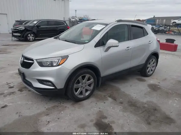 KL4CJ1SB6JB548681 2018 BUICK ENCORE - Image 2
