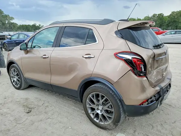 KL4CJ1SB6JB563066 2018 BUICK ENCORE - Image 2