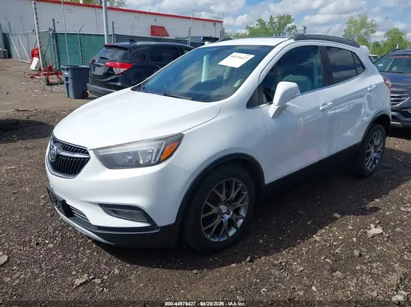 KL4CJ1SB6JB679948 2018 BUICK ENCORE - Image 2