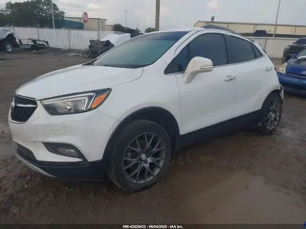 KL4CJ1SB6JB690464 2018 BUICK ENCORE - Image 2