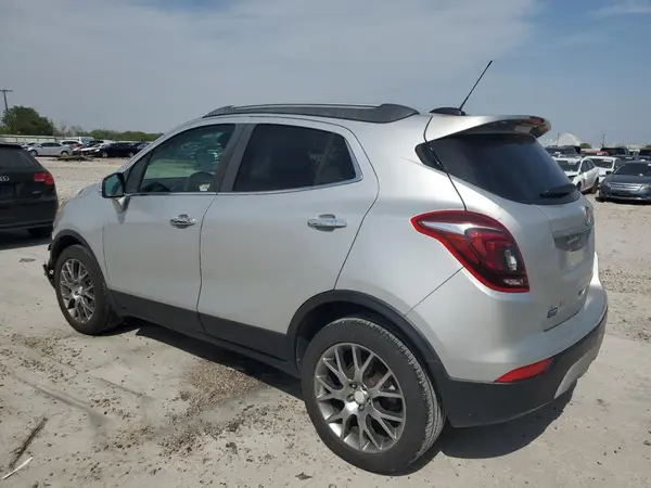 KL4CJ1SB7JB533316 2018 BUICK ENCORE - Image 2