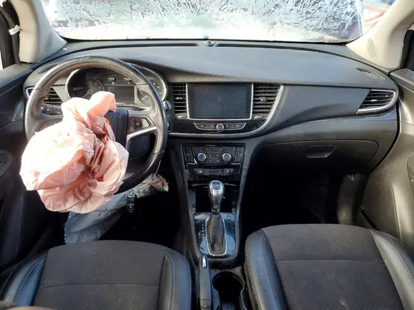 KL4CJ1SB8JB562548 2018 BUICK ENCORE - Image 8