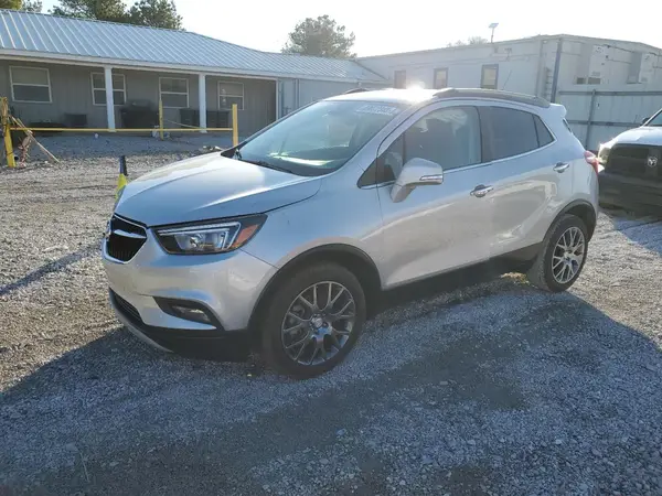 KL4CJ1SB8JB584758 2018 BUICK ENCORE - Image 1