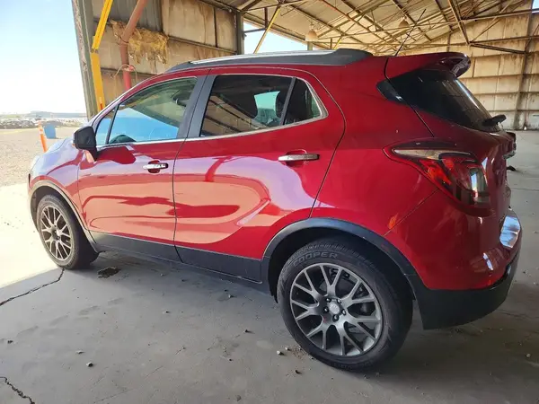 KL4CJ1SB8JB718863 2018 BUICK ENCORE - Image 2