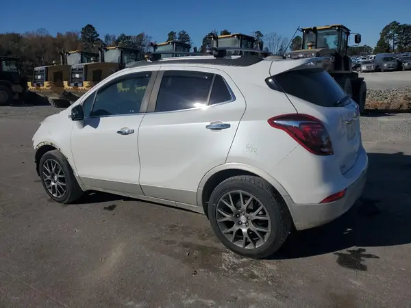 KL4CJ1SB8KB838552 2019 BUICK ENCORE - Image 2